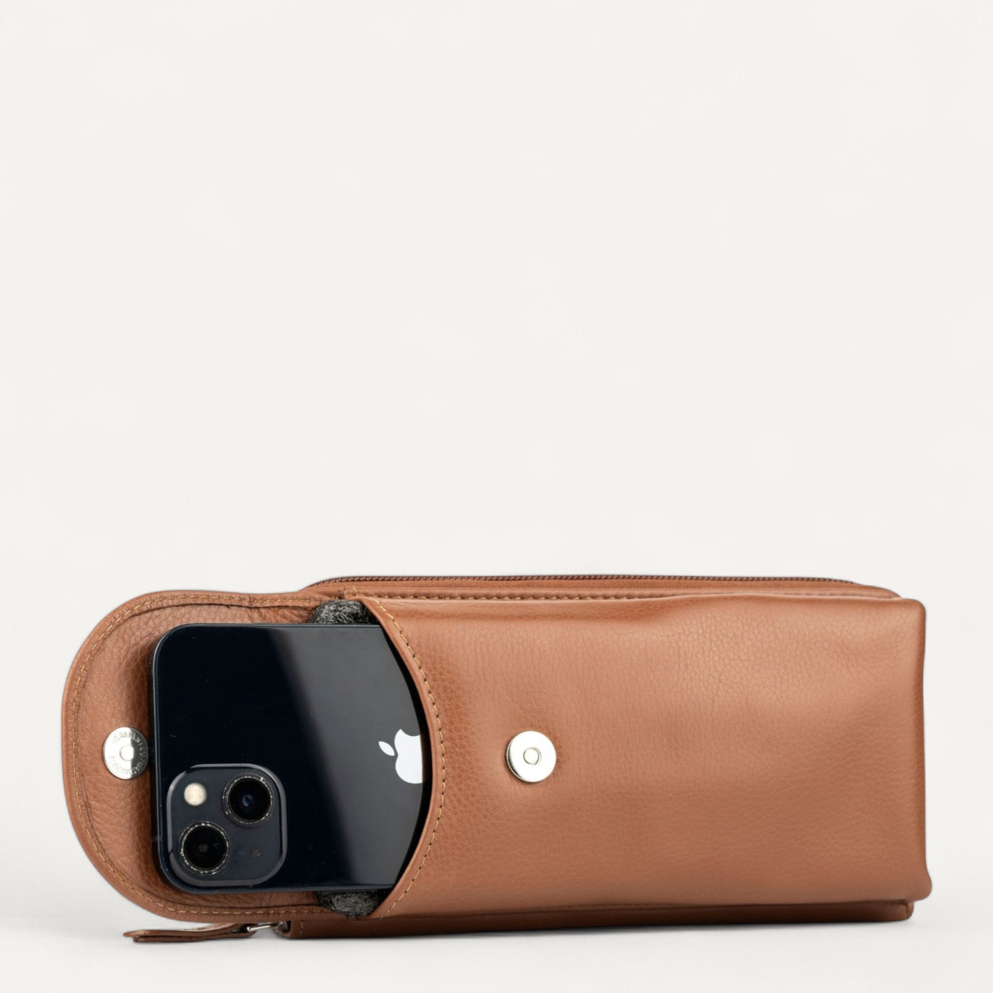 Urban Mobile Pouch, The Mobile Wallet