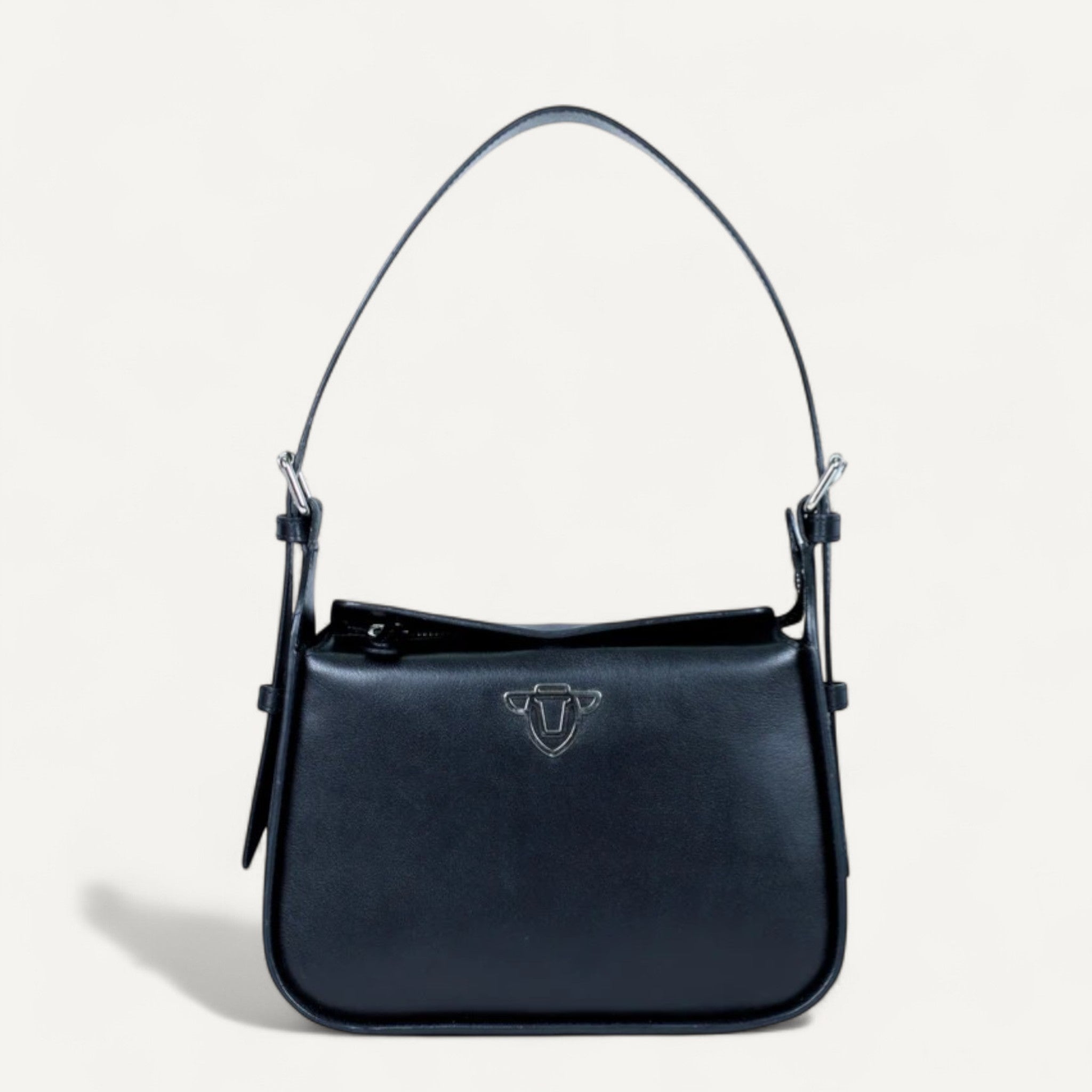 Luxe Charm, The Shoulder Bag