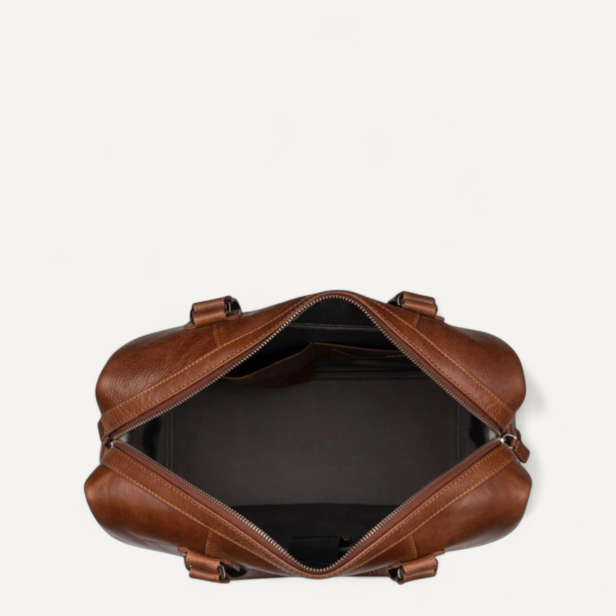 Voyager's Duffel, The Travel Bag