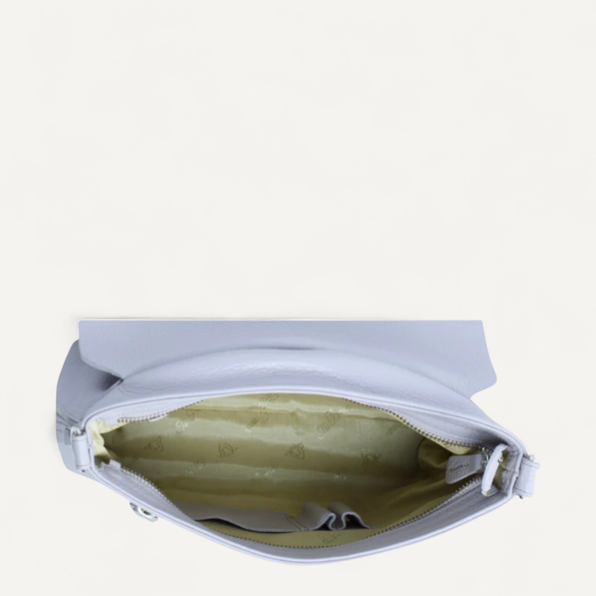 Urban Chic, The Sling Bag