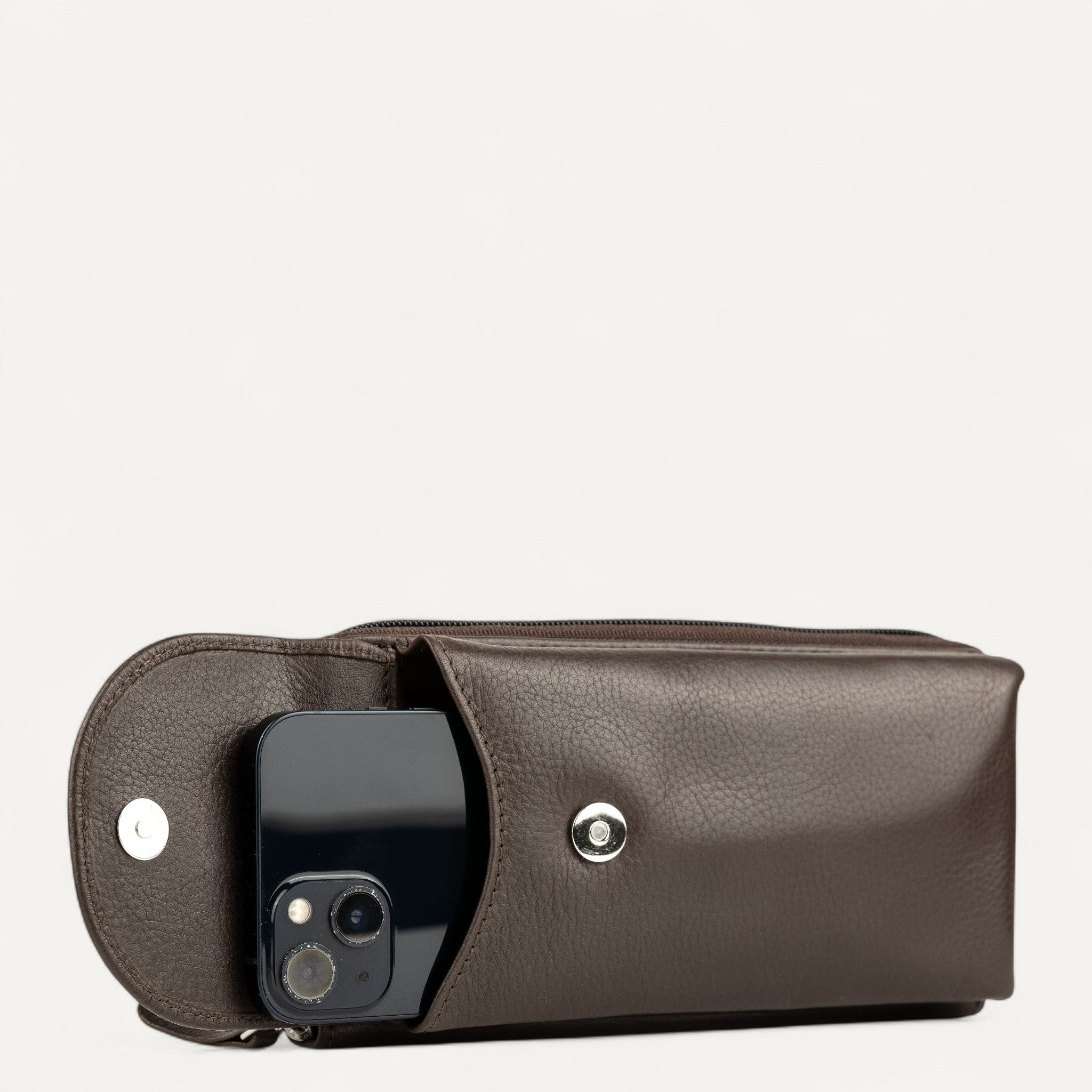 Urban Mobile Pouch, The Mobile Wallet
