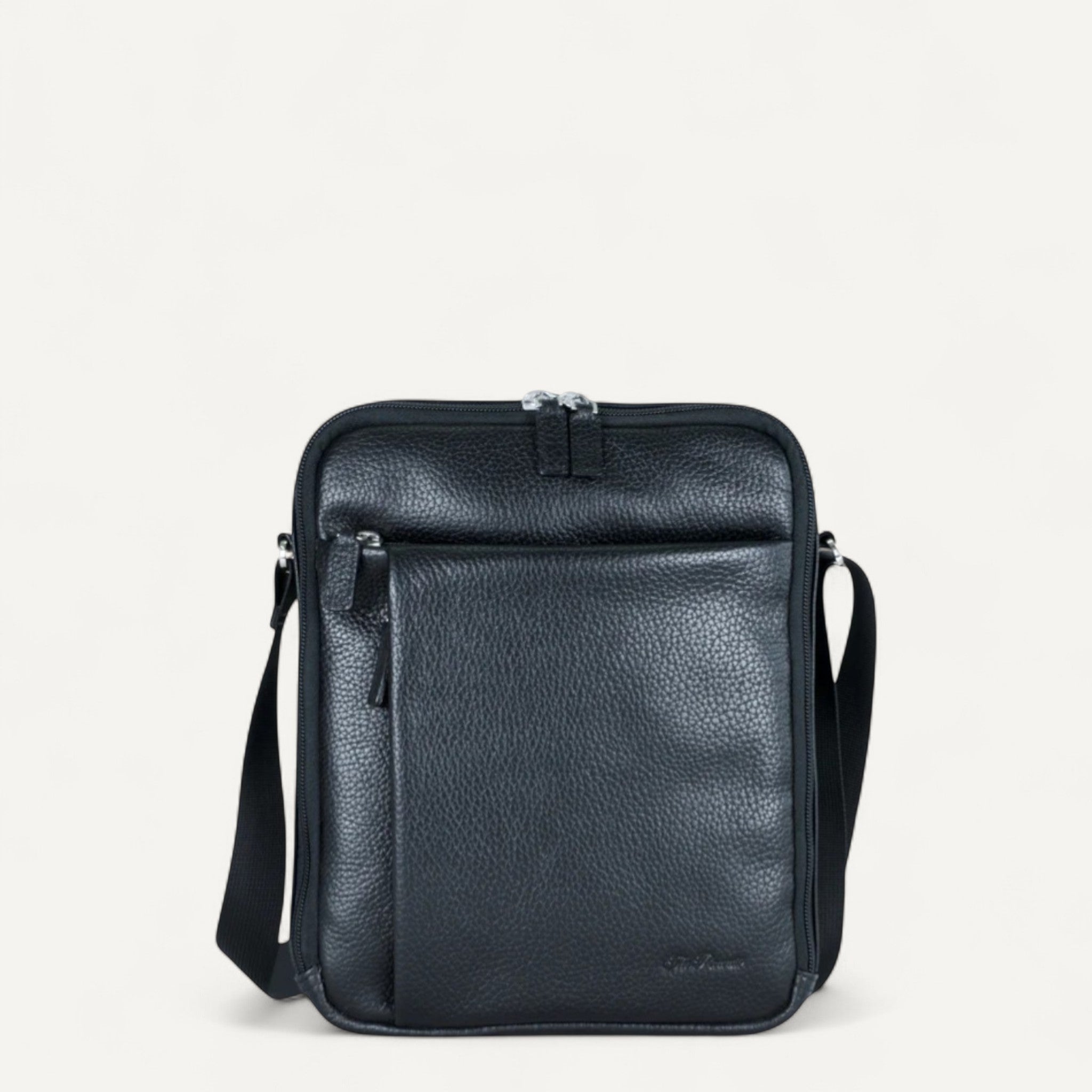 Metro Messenger, The Cross-Body Bag