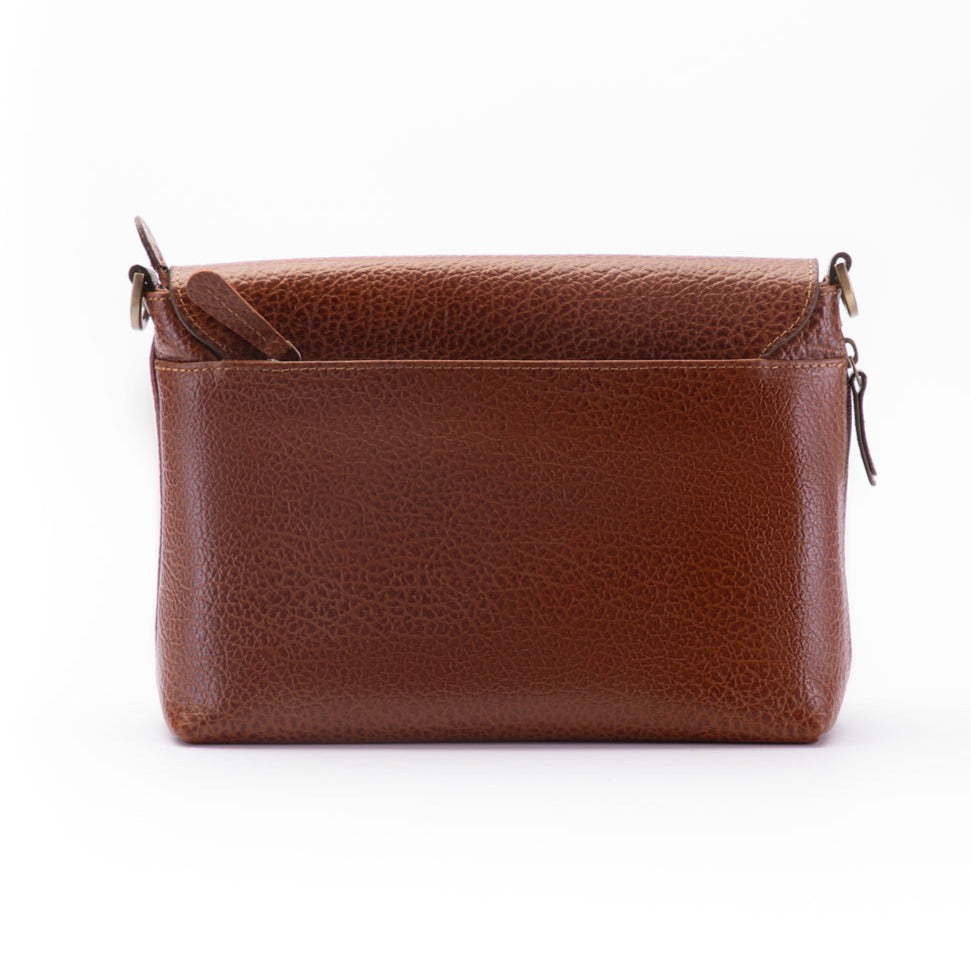 Urban Chic, The Sling Bag
