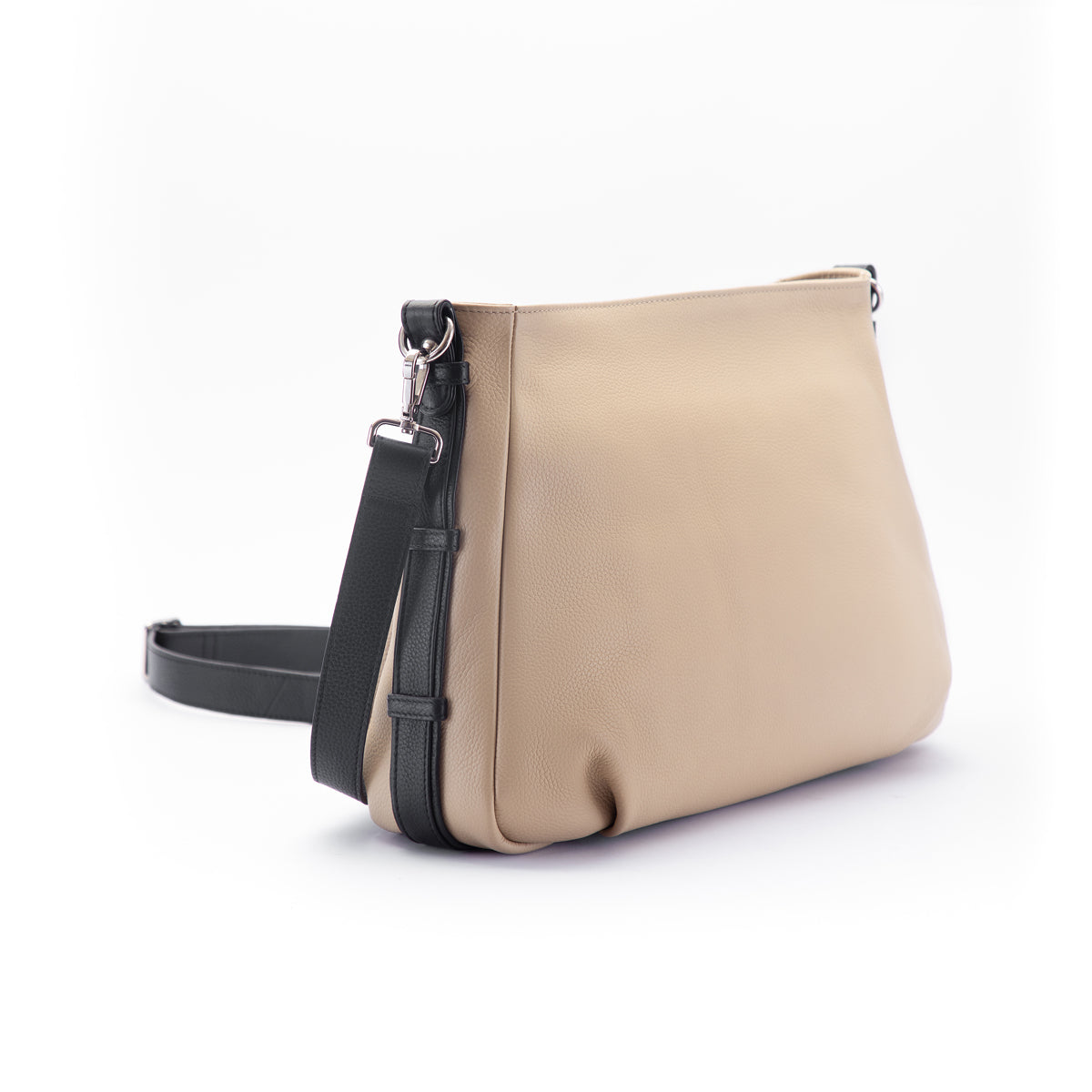 5832 - SLING BAG, WRISTLET - The Pammis