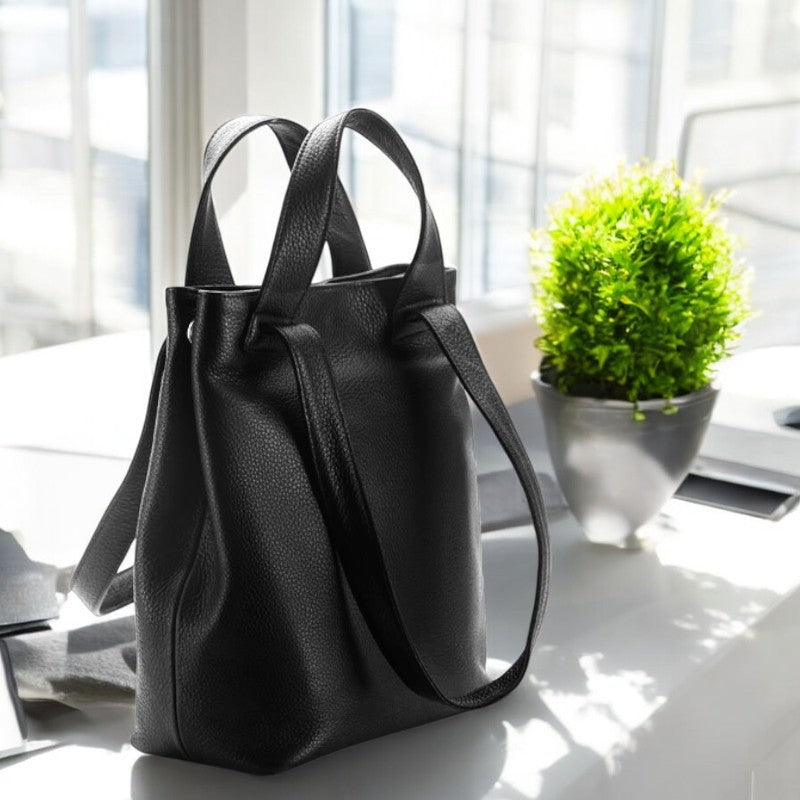 Dark Envy, The Shoulder Bag