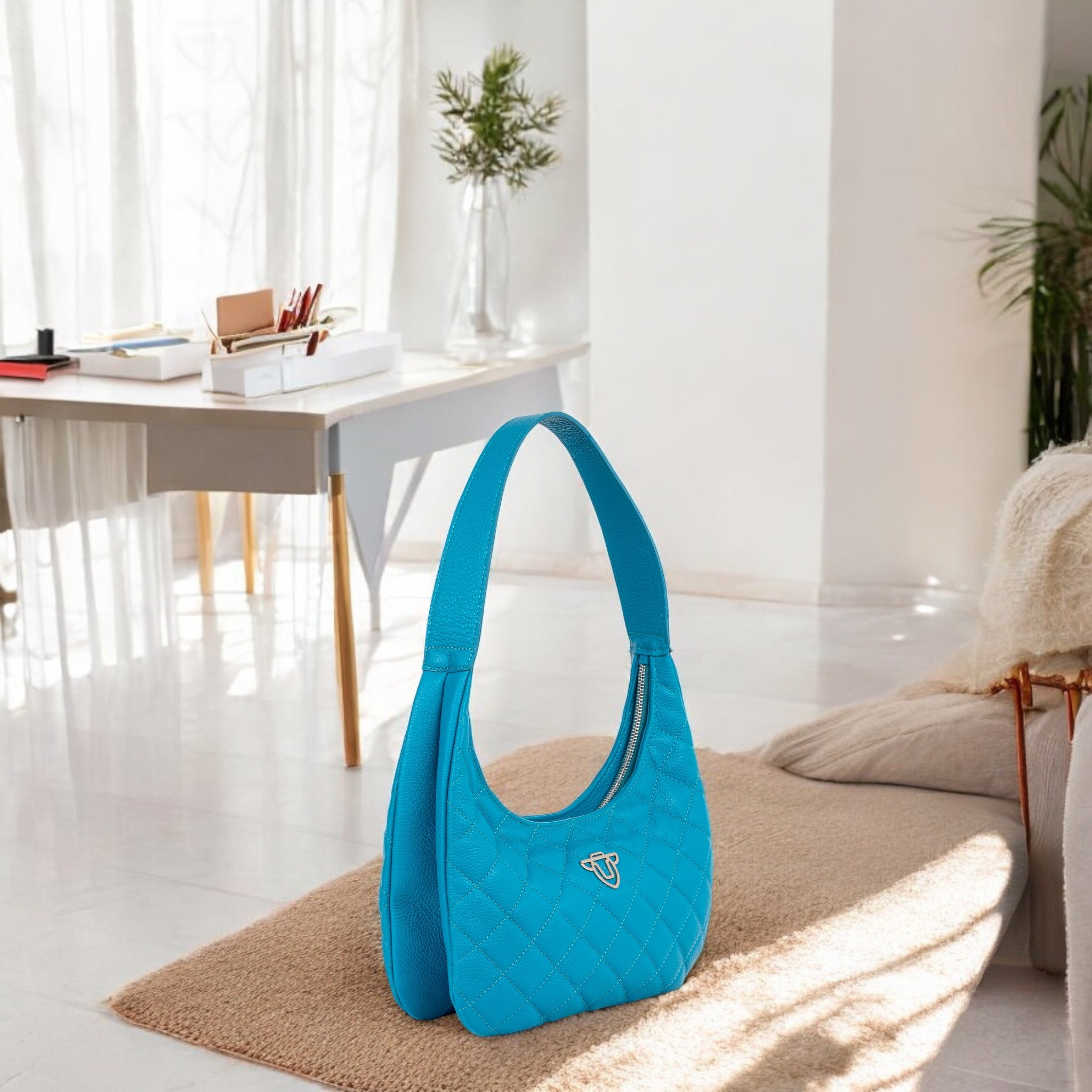 Aura, The Hobo Bag - The Pammis